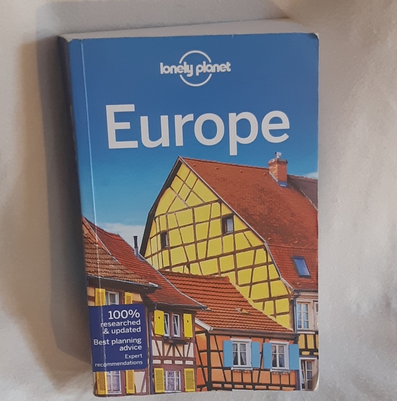 Lonely Planet Europe Book (October 2015) - Picture 4 of 5